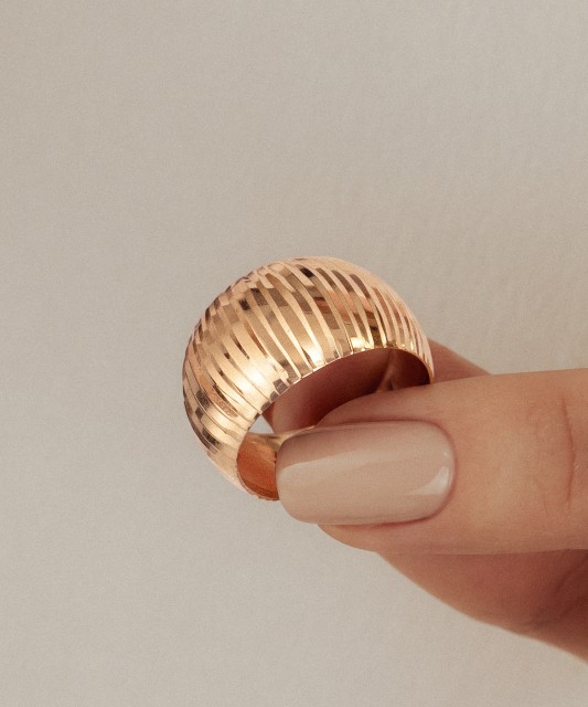 Gold ring