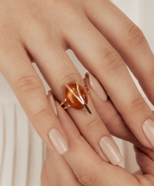 Gold ring with amber