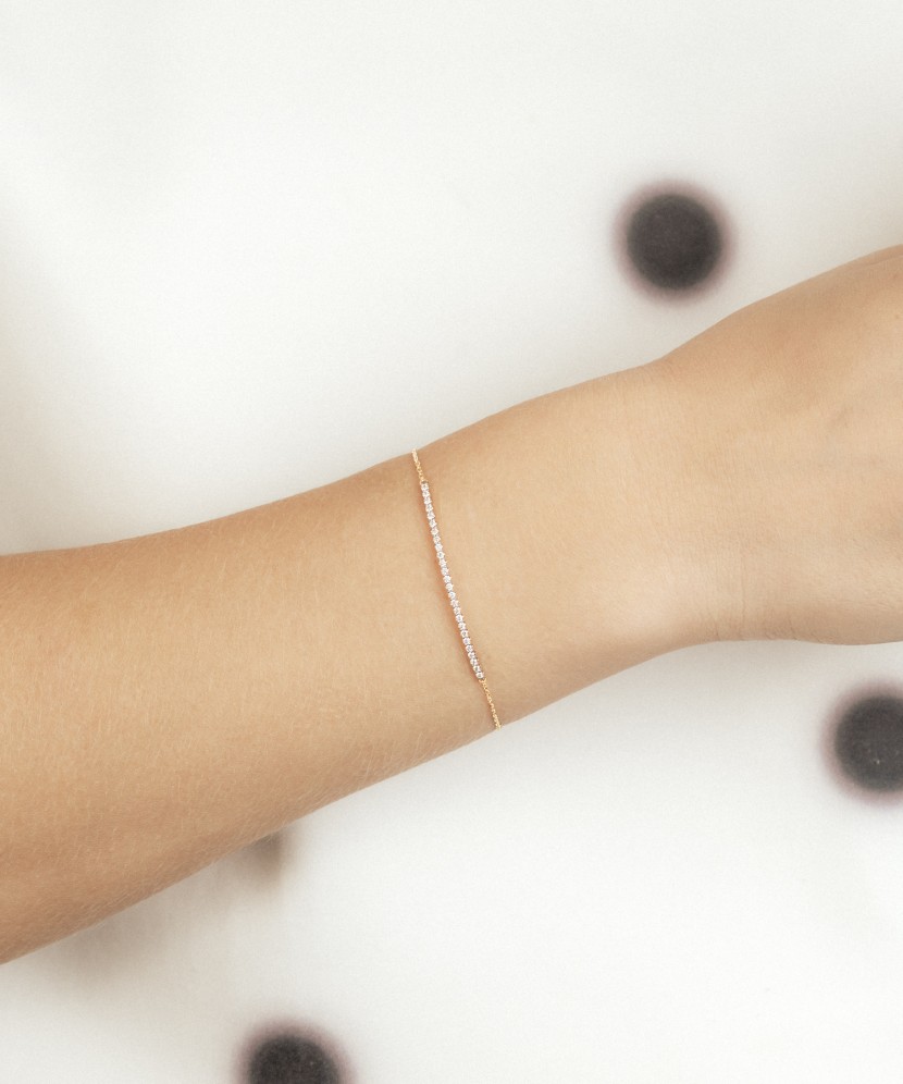 Yellow gold bracelet with diamonds