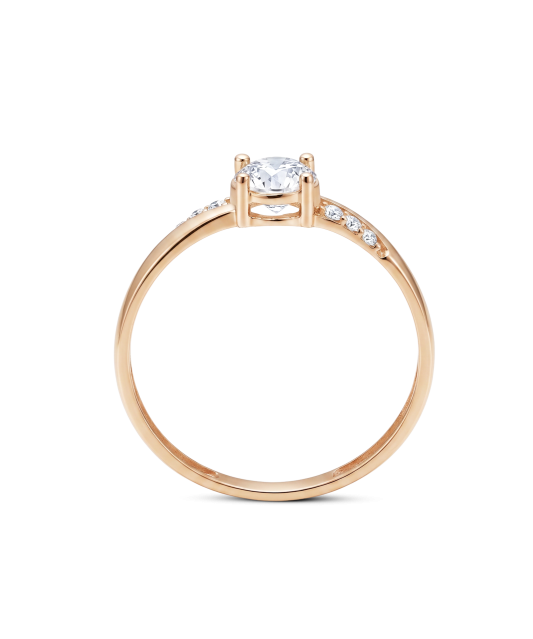 Gold ring with zircons
