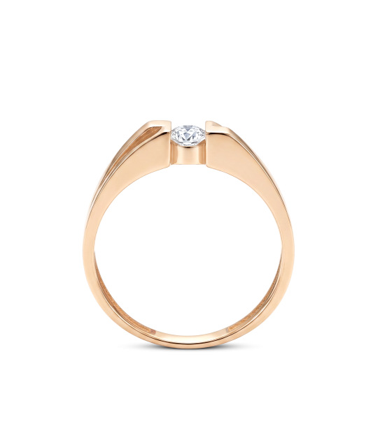 Gold ring with zirconium