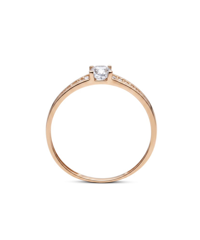 Gold ring with zircons