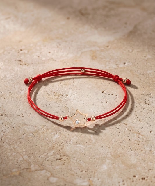 Red string bracelet with gold zirconia pendant “Star”
