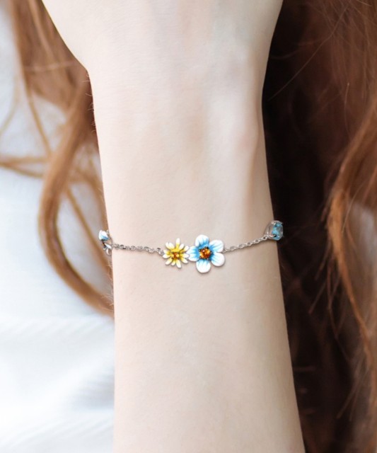 Sterling Silver bracelet with enamel and zirconium