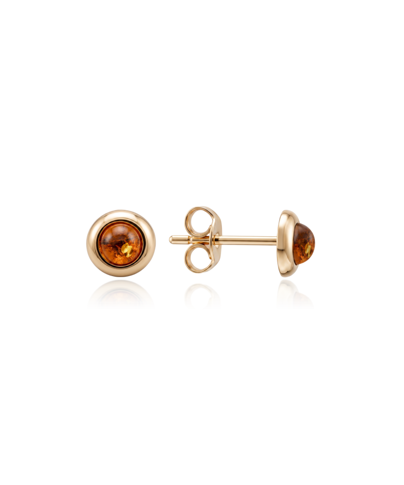 Gold earrings with amber