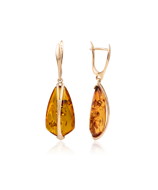 Gold earrings with amber