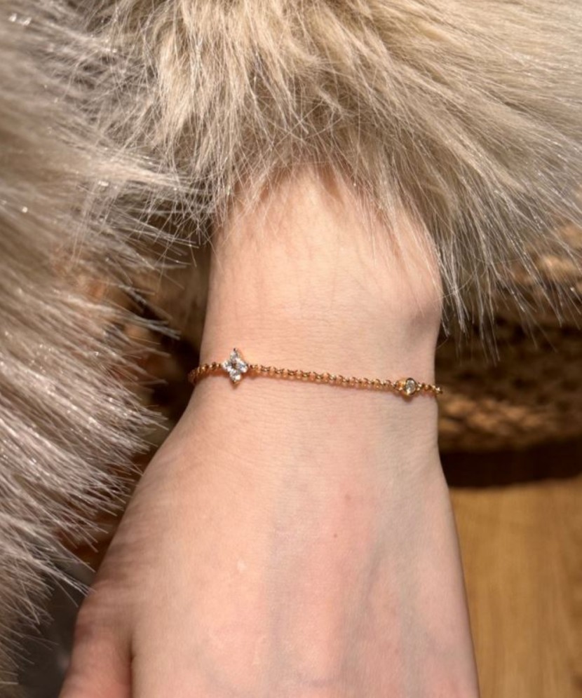 Gold plated sterling Silver bracelet with zircons