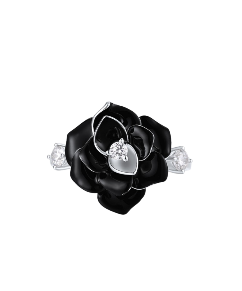 Sterling silver ring with zirconium