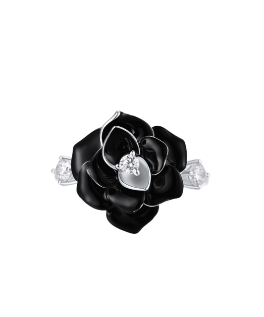 Sterling silver ring with zirconium