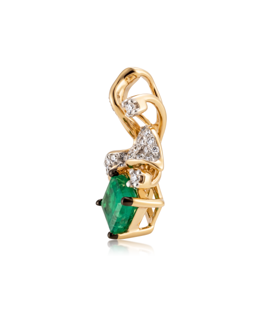 Gold pendant with emerald and diamonds