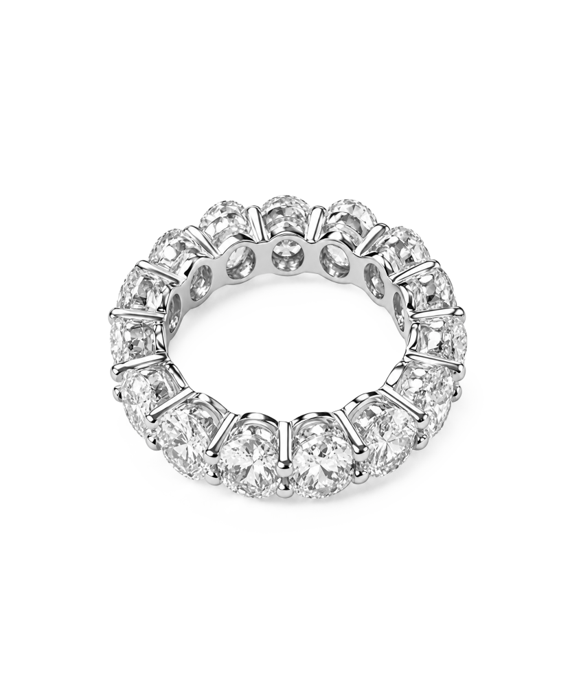 Sterling silver ring with zirconium