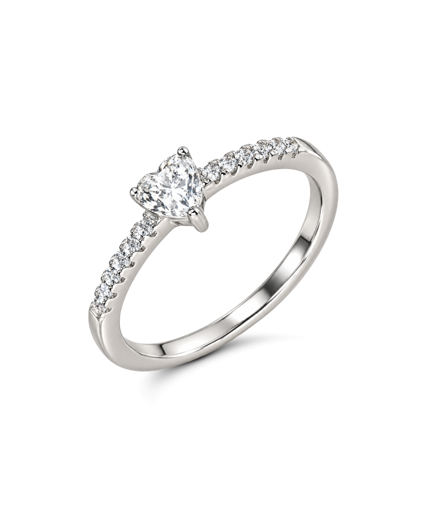 Hopeinen sormus moissaniiteilla “Sydän” 0.5ct