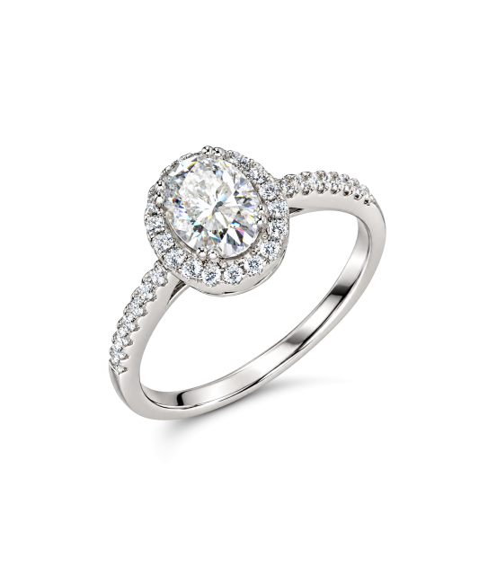 Silver ring with moissanites 1.5ct