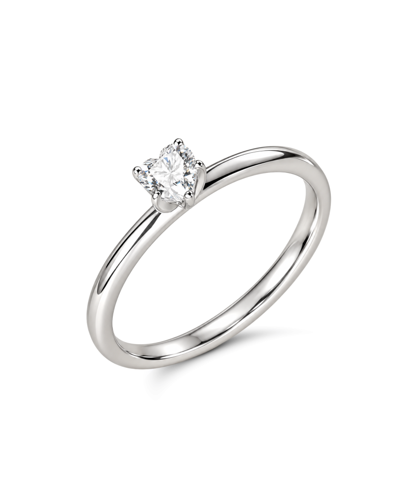 Silver ring with moissanite 0.3ct