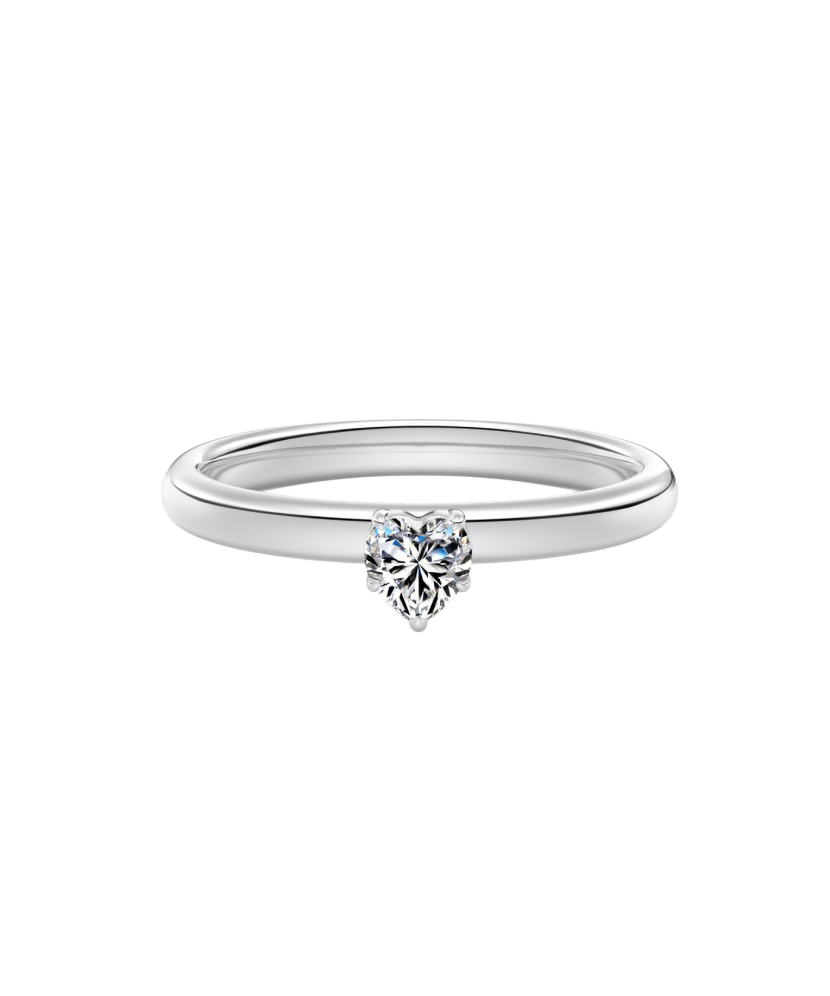Silver ring with moissanite 0.3ct