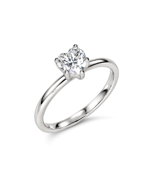 Silver ring with moissanite “Heart” 1ct