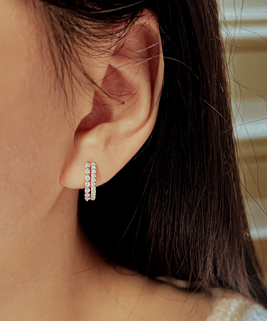 Silver earrings with moissanites 0.41ct