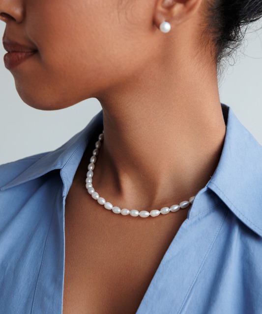Pearl necklaces with sterling silver