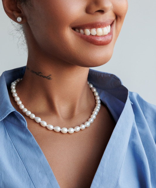 Pearl necklaces with sterling silver