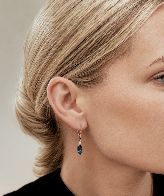 Gold earrings with London topazes and diamonds