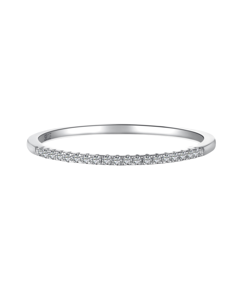 Sterling silver ring with zirconium
