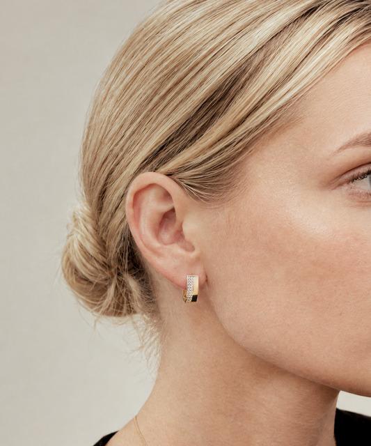 Yellow gold earrings with cubic zirconia
