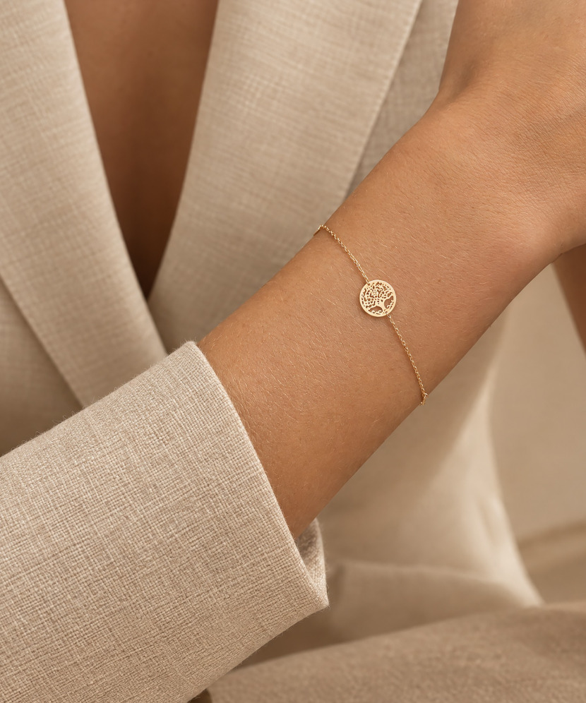 Gold bracelet