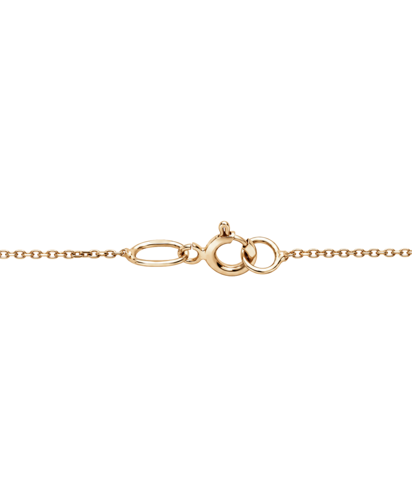 Gold chain with pendant