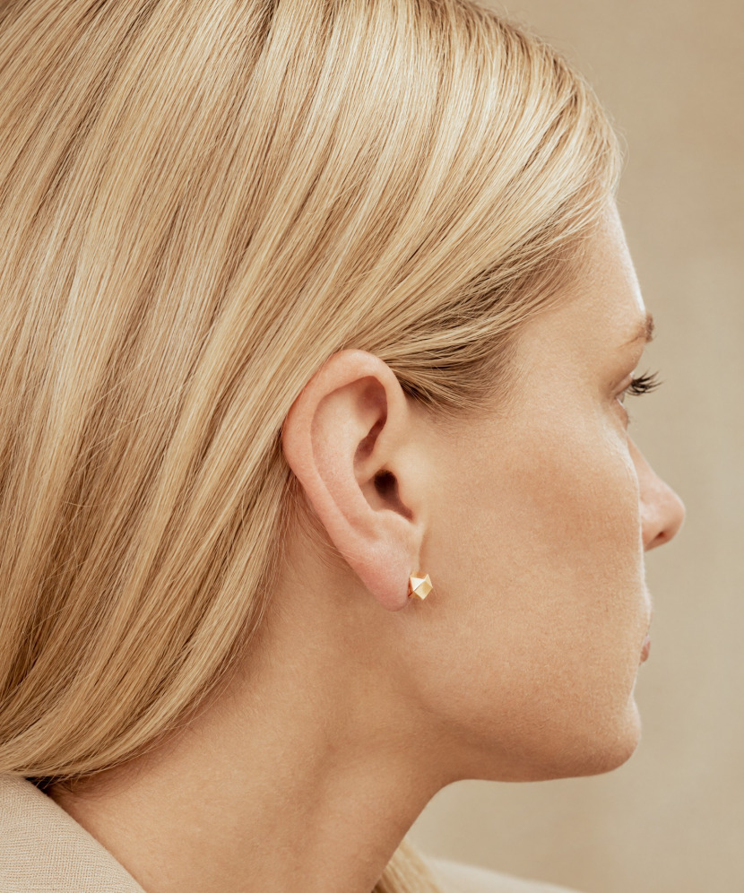 Gold earrings