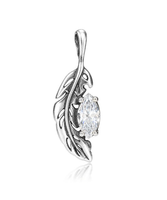 Sterling silver pendant with zirconium