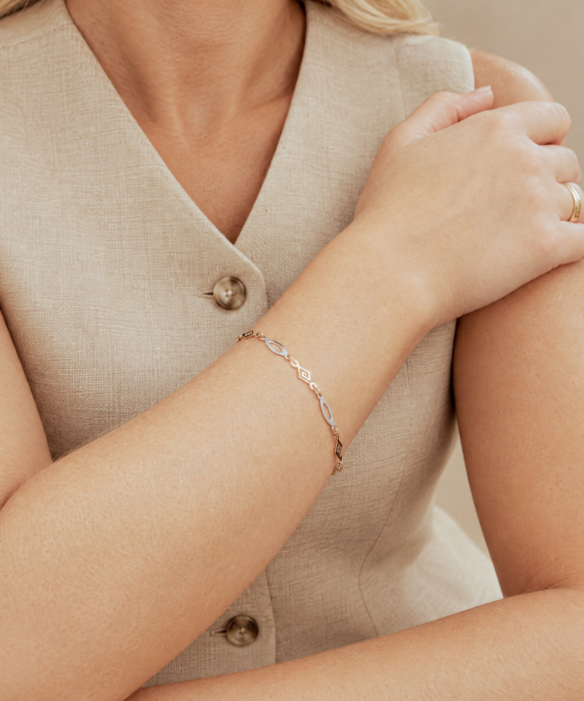Gold bracelet