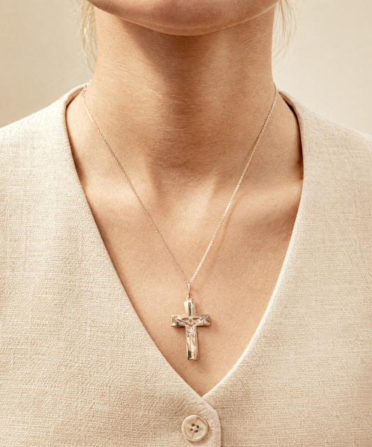 Gold pendant  "cross"