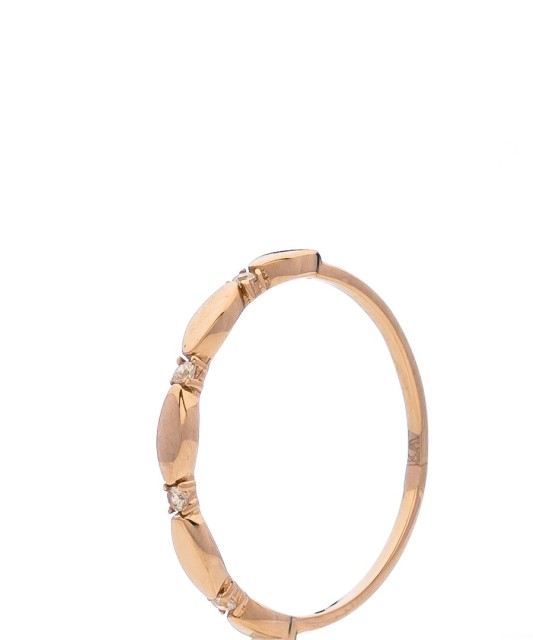 Gold ring with zircons
