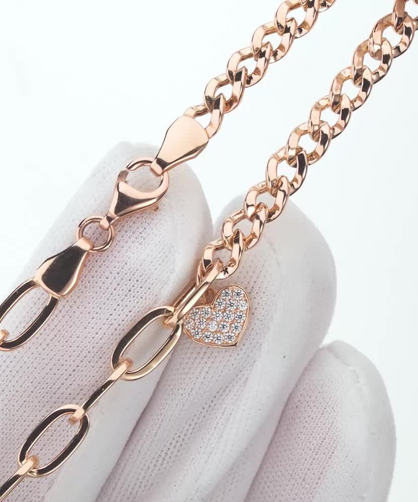 Gold bracelet with zircons