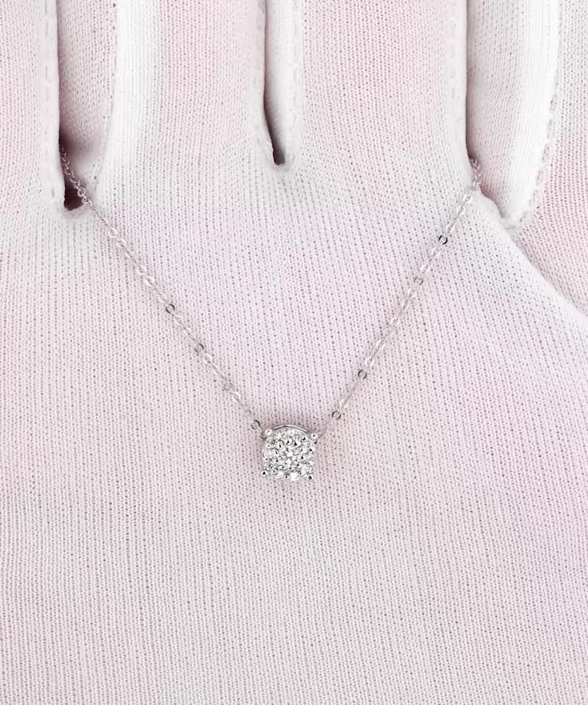 White Gold chain with diamond pendant