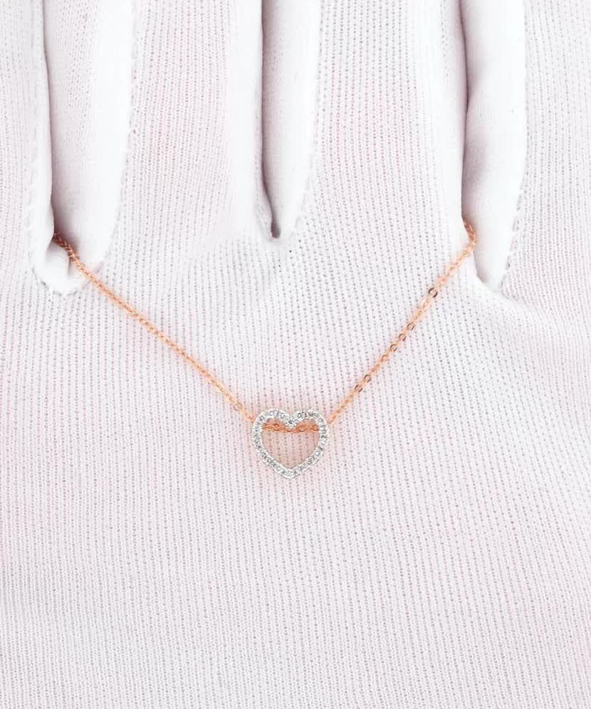 Gold chain with diamond pendant "Heart"