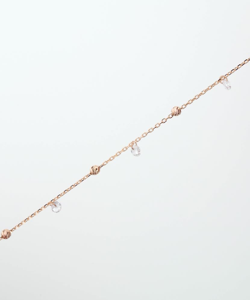 Gold bracelet with zircons