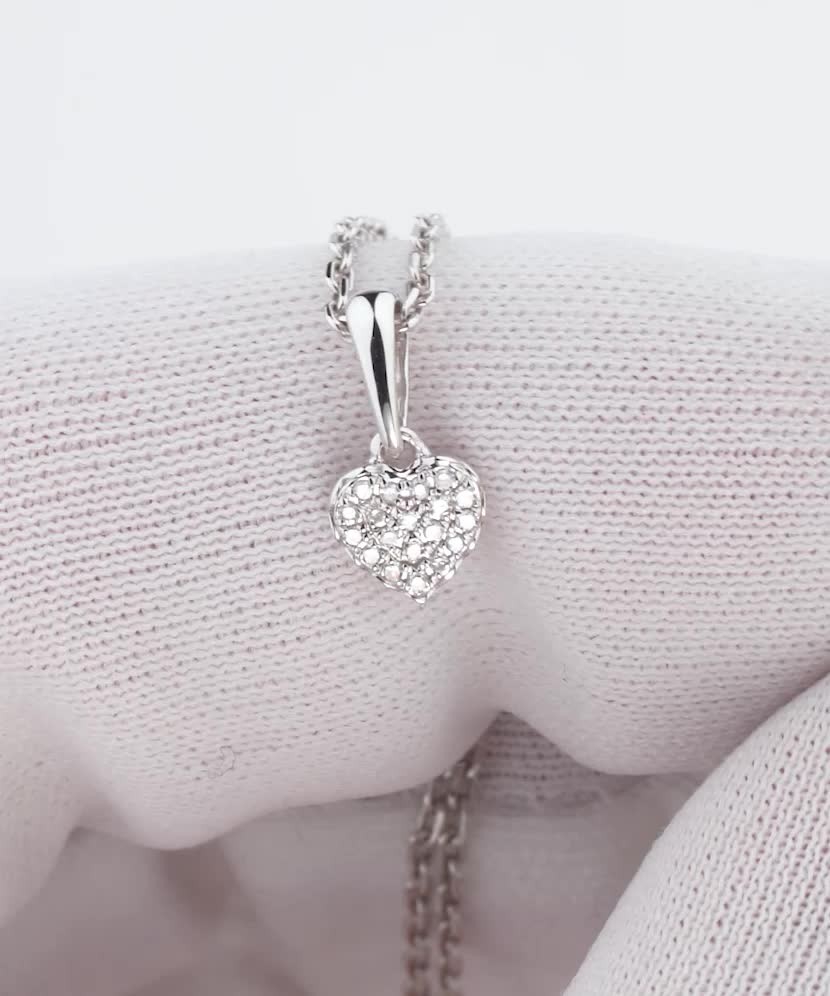 White gold pendant with diamonds "Heart"