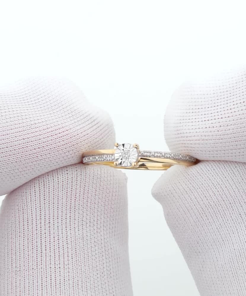 Yellow Gold ring with diamonds