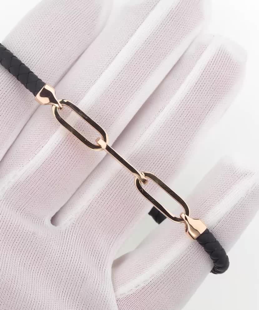 Leather bracelet with gold and zircons