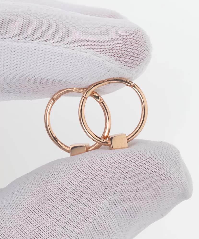 Gold hoop earrings 13mm