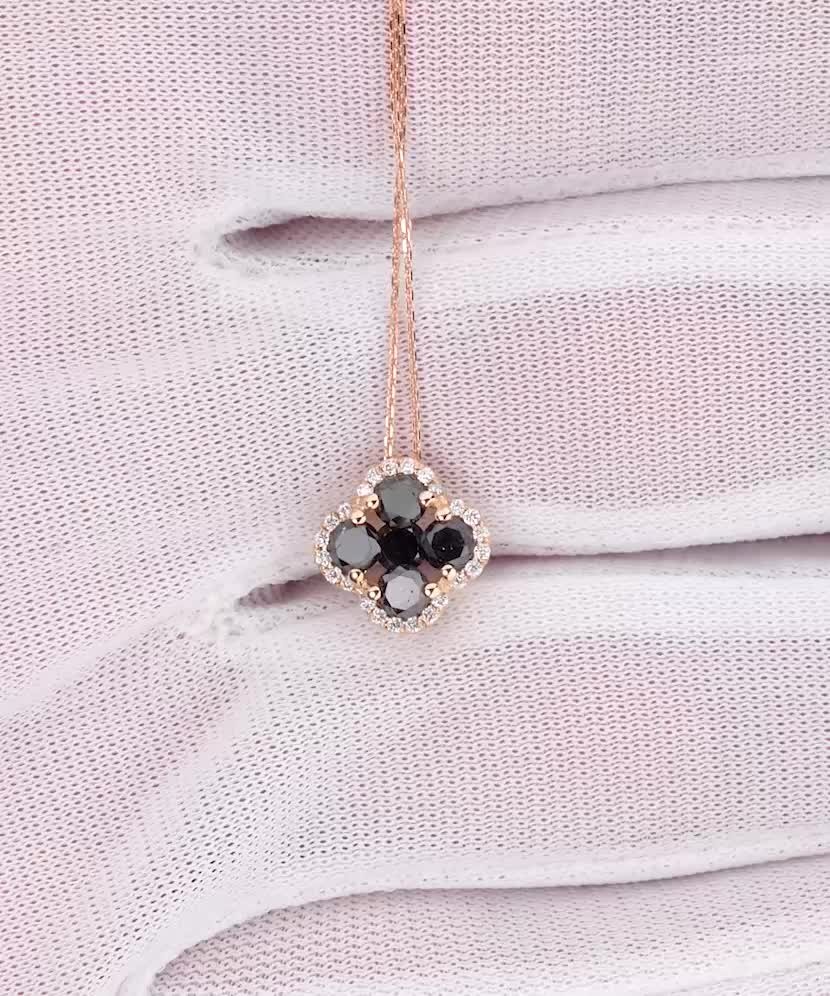 Gold chain with diamond pendant