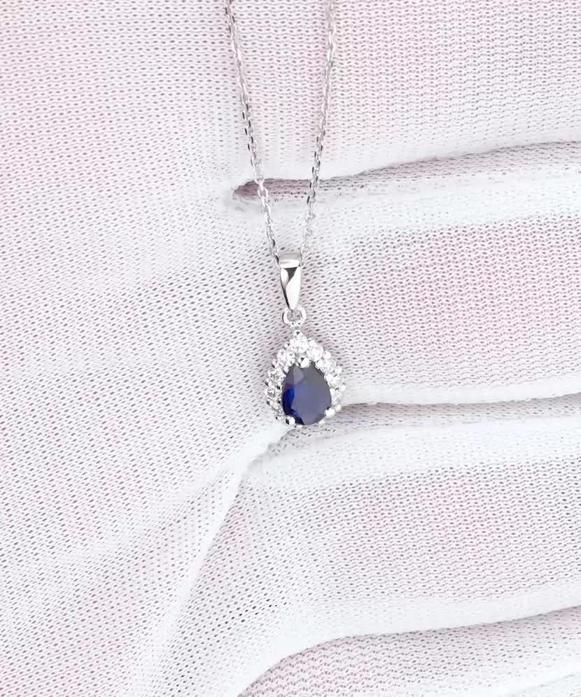 White gold chain with sapphires and diamonds