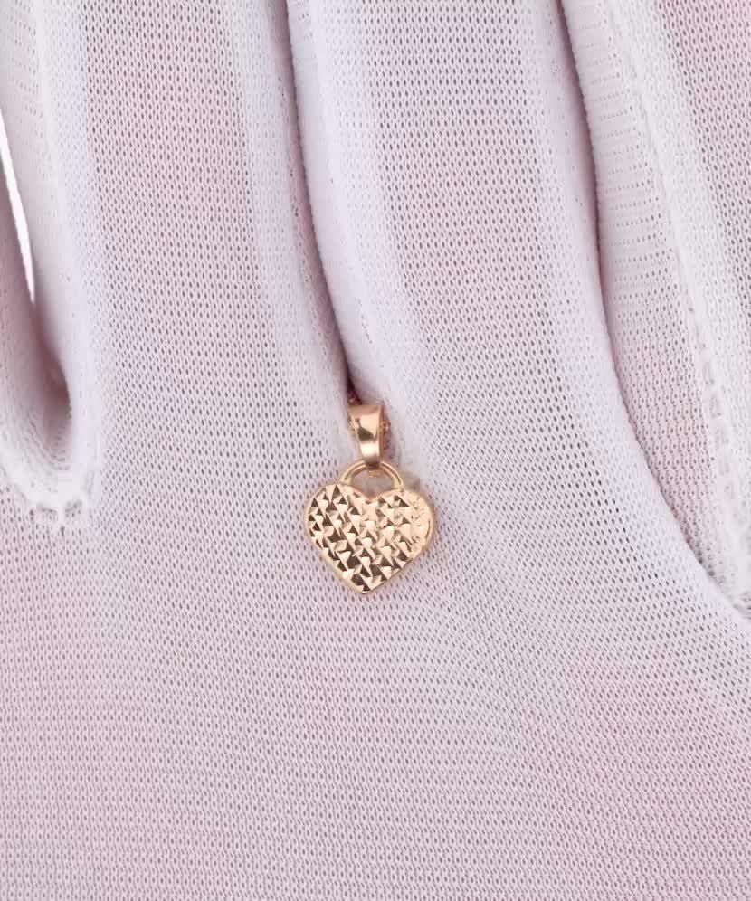 Gold pendant