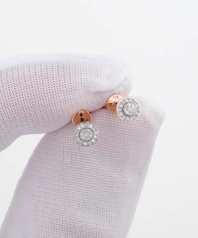 Gold earrings with diamonds