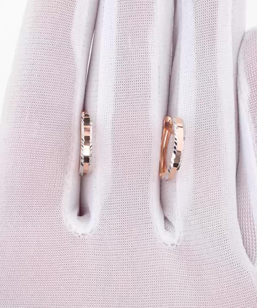 Kultaiset korvakorut