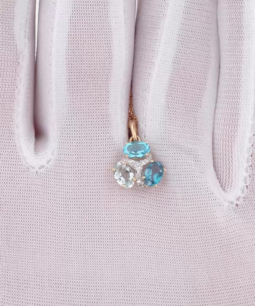 Yellow gold pendant with London topazes, topazes and diamonds