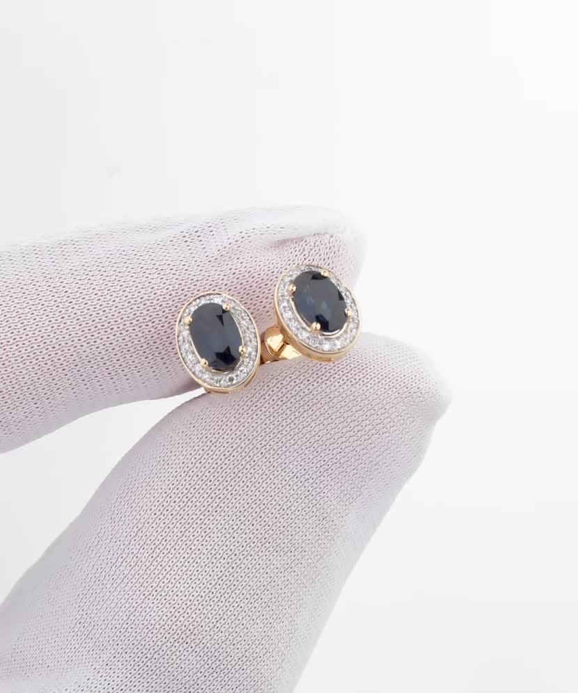 Yellow Gold earrings with diamonds and sapphire