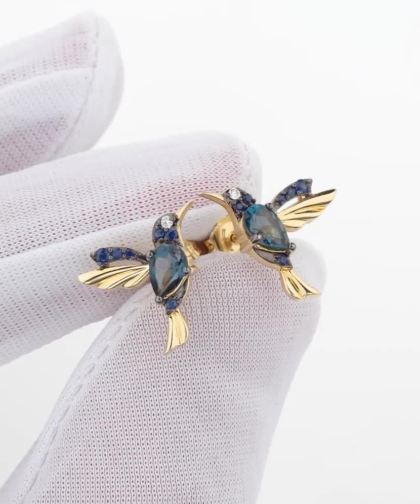 Yellow gold earrings with sapphires, topazes and diamonds