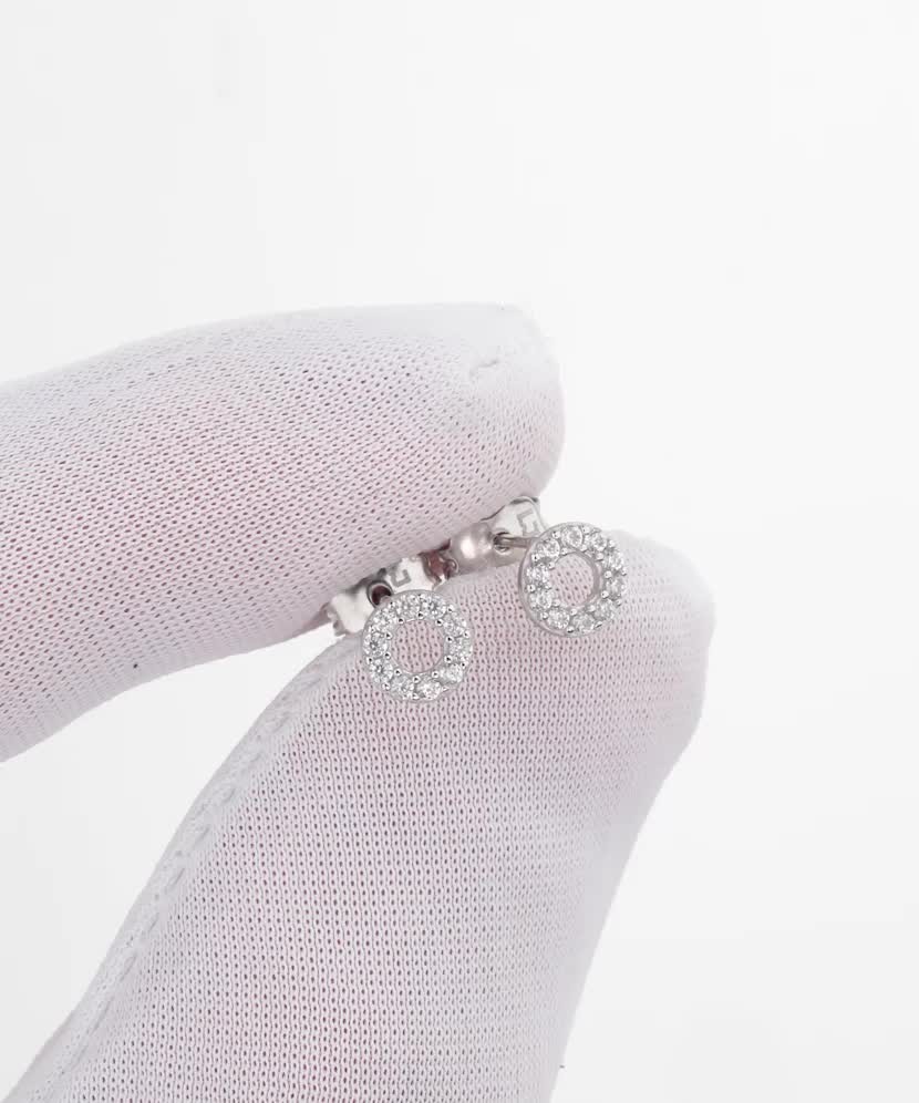 Gold earrings with zircons